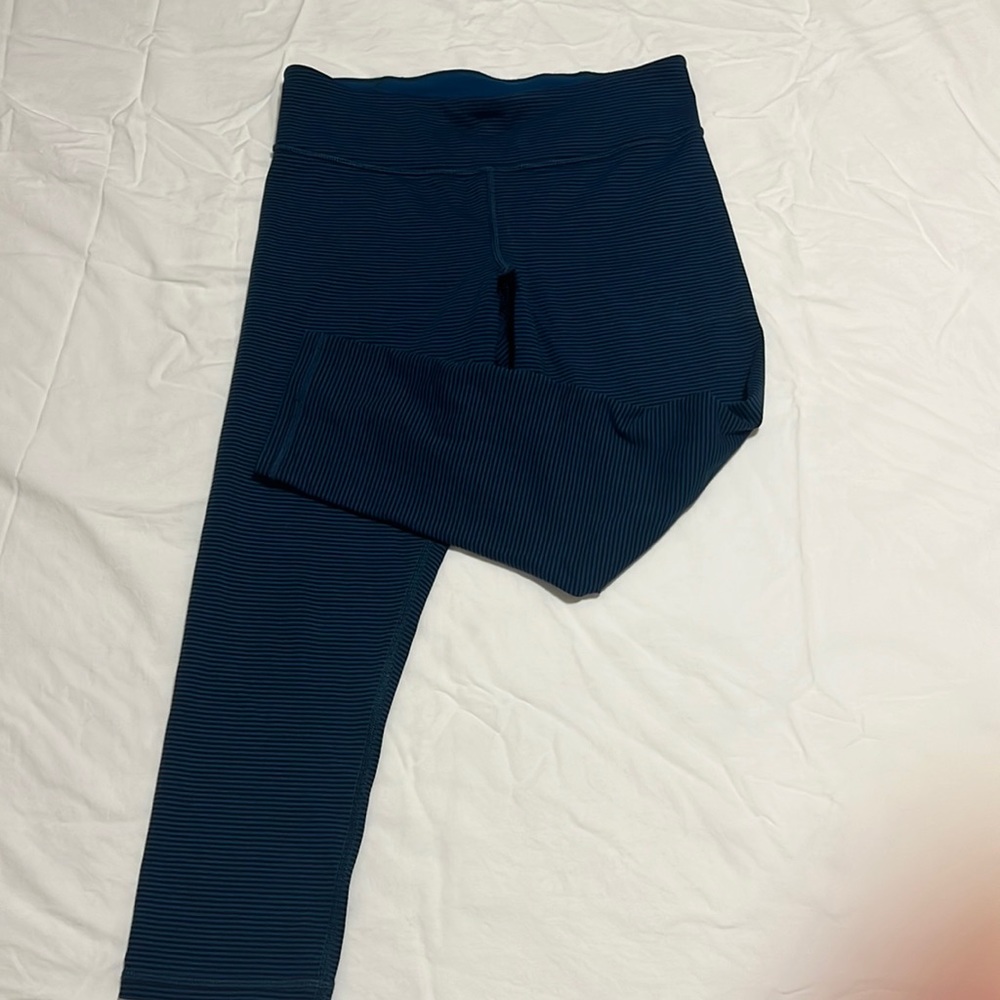 American Eagle leggings
